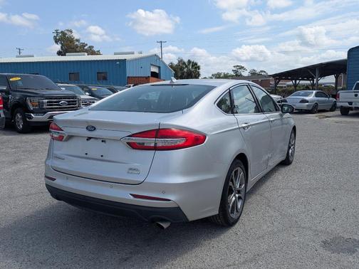 2019 Ford Fusion SEL