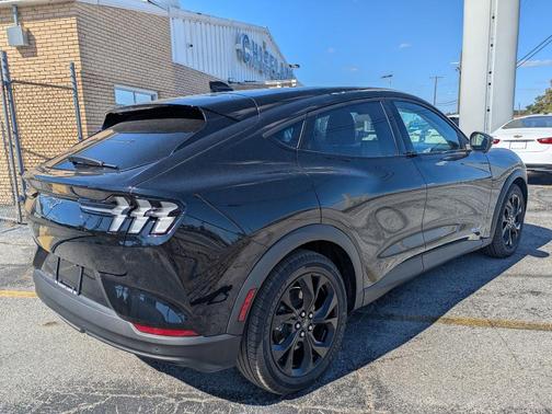 2024 Ford Mustang Mach-E Select