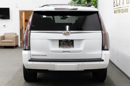 2017 Cadillac Escalade Premium Luxury