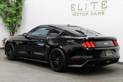 2017 Ford Mustang GT Premium