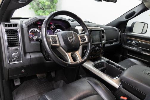 2018 RAM 2500 Laramie Mega Cab 4x4 6'4' Box