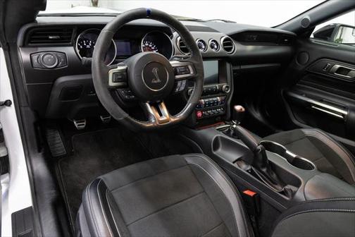 2018 Ford Shelby GT350 Base