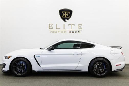 2018 Ford Shelby GT350 Base