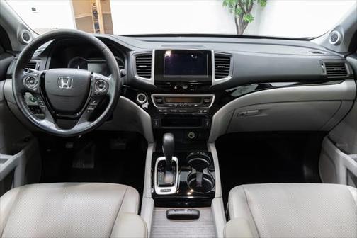 2017 Honda Ridgeline RTL-E
