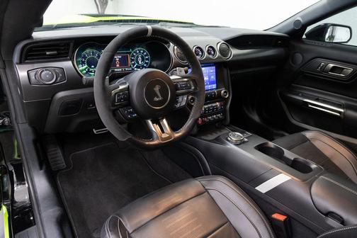2021 Ford Shelby GT500 Base