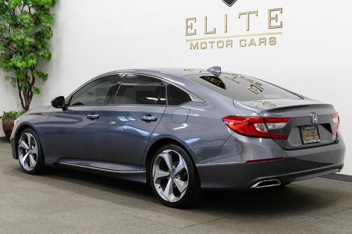 2020 Honda Accord Touring 2.0T