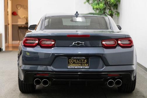 2020 Chevrolet Camaro RWD Coupe LT1