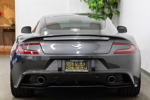 Meteorite Silver 2015 Aston Martin Vanquish V12