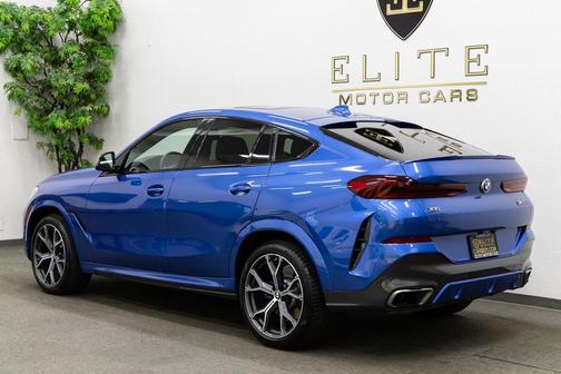 2020 BMW X6 M50i