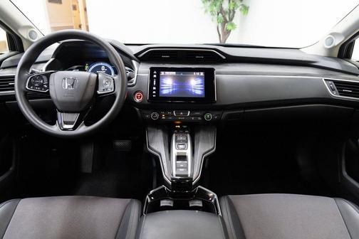 2018 Honda Clarity Plug-In Hybrid Base