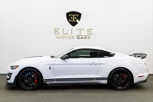 2021 Ford Shelby GT500 Base