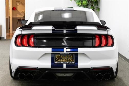 2021 Ford Shelby GT500 Base