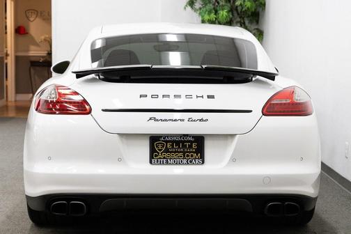 2011 Porsche Panamera Turbo