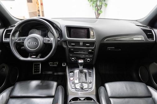 2016 Audi SQ5 3.0T Premium Plus