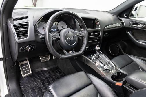 2016 Audi SQ5 3.0T Premium Plus