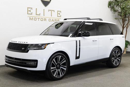 Fuji White 2023 Land Rover Range Rover P400 SE