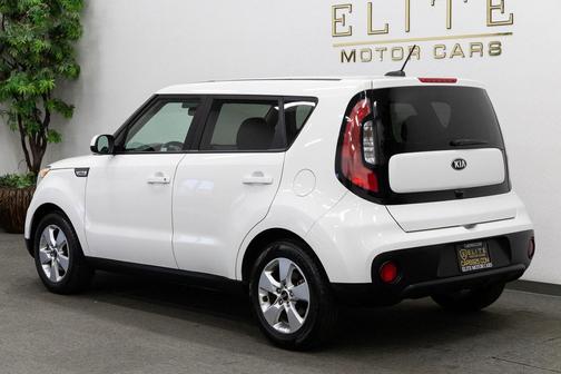 2019 Kia Soul Base