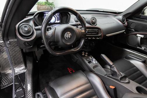 2018 Alfa Romeo 4C Spider Base