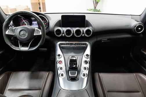 2016 Mercedes-Benz AMG GT S
