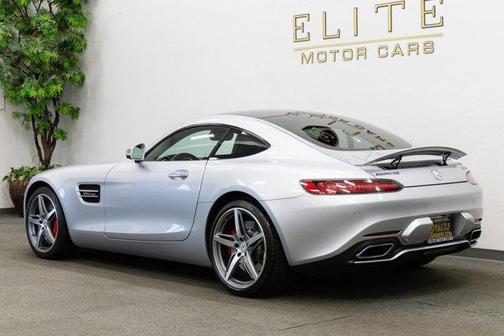 2016 Mercedes-Benz AMG GT S