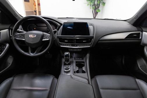 2023 Cadillac CT5 Luxury