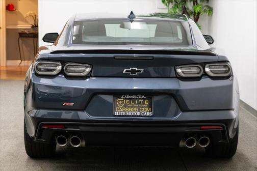 2021 Chevrolet Camaro RWD Coupe LT1