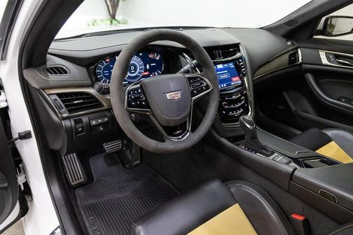 2019 Cadillac CTS-V Base