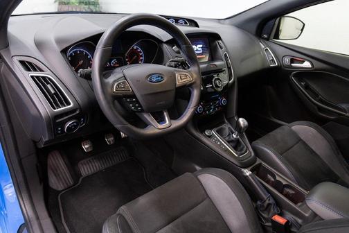 2017 Ford Focus RS Base