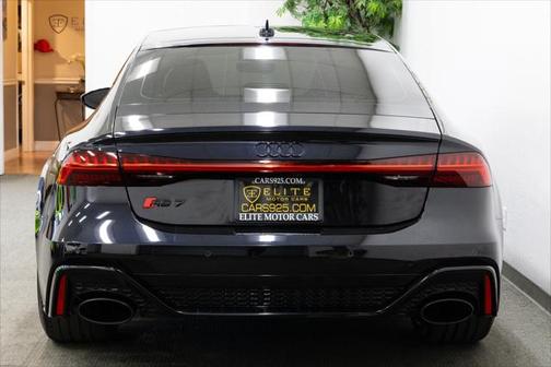 2022 Audi RS 7 4.0T