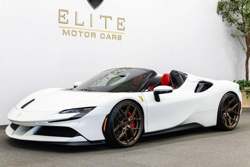 2024 Ferrari SF90 Spider Base