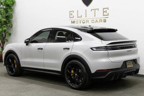 2024 Porsche Cayenne Turbo GT