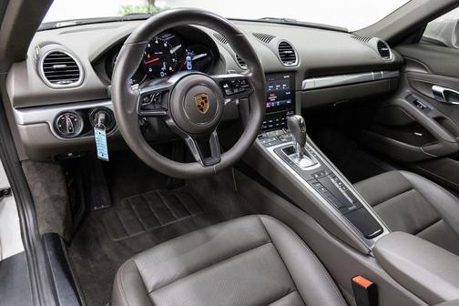 2019 Porsche 718 Cayman Base