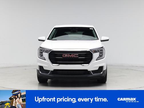 White 2023 GMC Terrain SLE