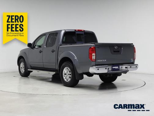 Gray 2017 Nissan Frontier SV