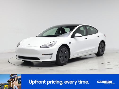 White 2022 Tesla Model 3