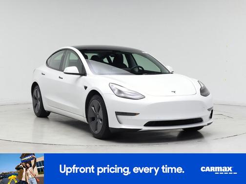 White 2022 Tesla Model 3