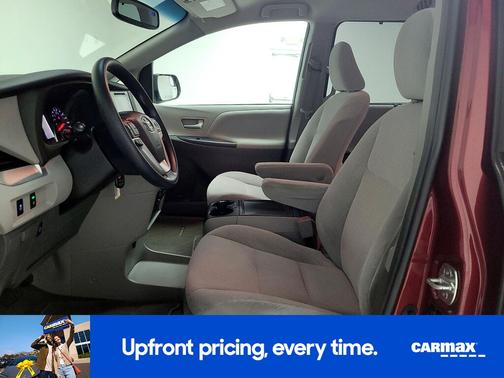 2017 Toyota Sienna LE