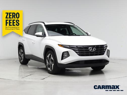 White 2023 Hyundai TUCSON SEL