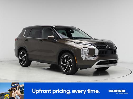2023 Mitsubishi Outlander SE