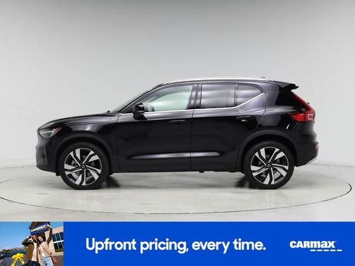 Black 2024 Volvo XC40 B5 Ultimate Bright Theme