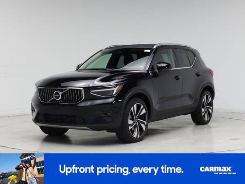 Black 2024 Volvo XC40 B5 Ultimate Bright Theme
