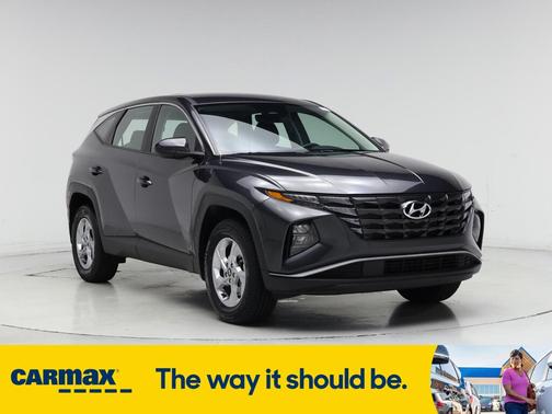 2023 Hyundai TUCSON SE