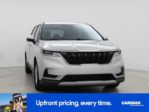 2023 Kia Carnival LX