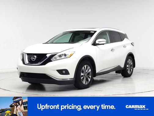 White 2016 Nissan Murano SL