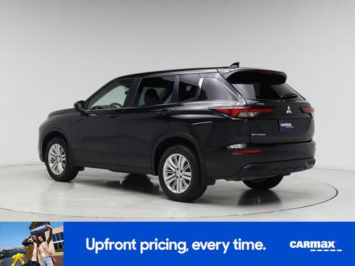 2023 Mitsubishi Outlander ES