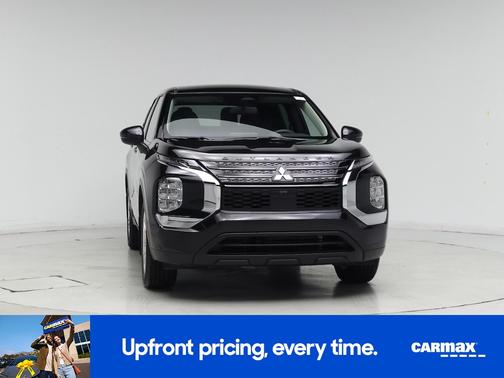 2023 Mitsubishi Outlander ES
