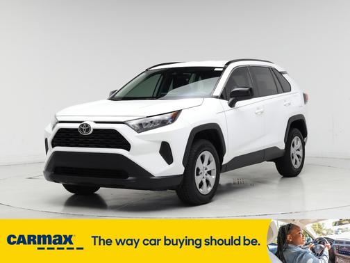 2020 Toyota RAV4 LE