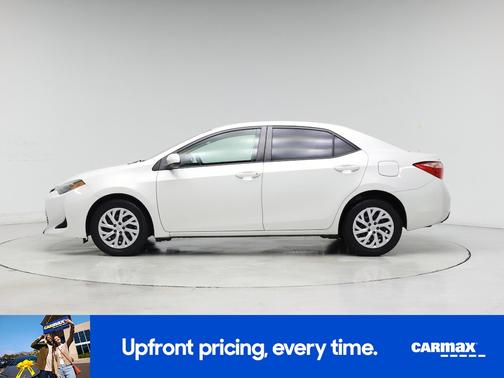 White 2018 Toyota Corolla LE