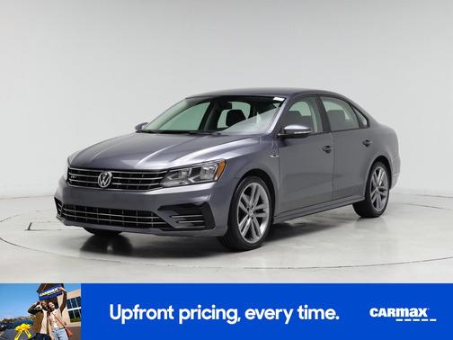 2018 Volkswagen Passat R-Line