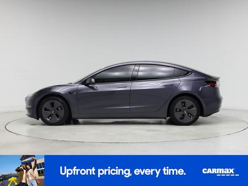 Gray 2022 Tesla Model 3